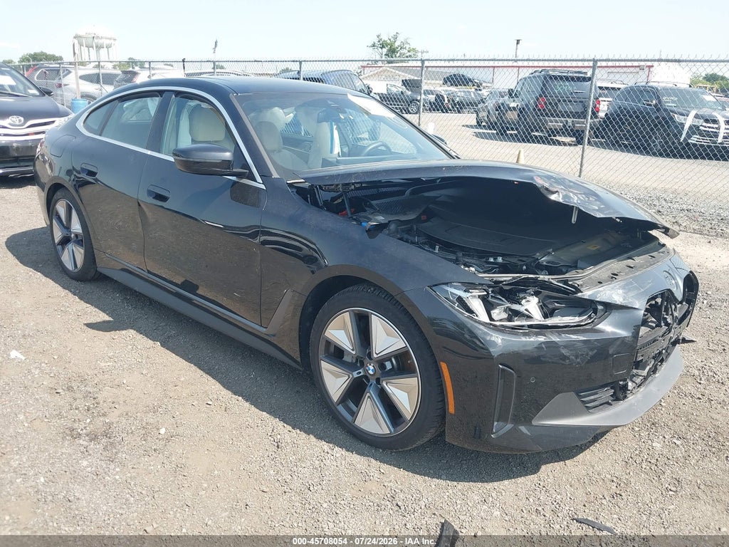 BMW i4 2025