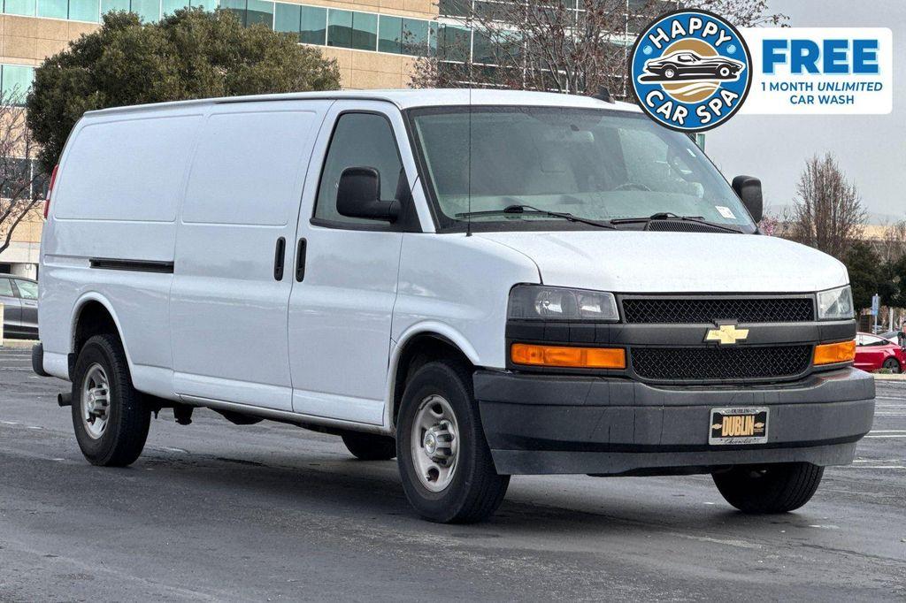 Chevrolet Express 2023