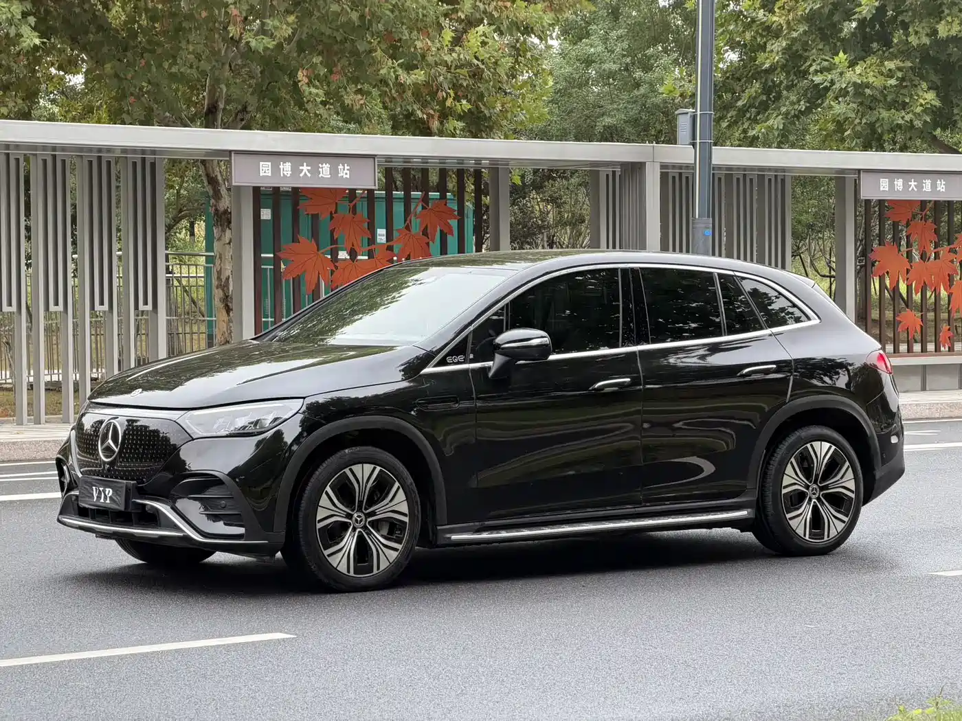 Mercedes-Benz EQE SUV 2024