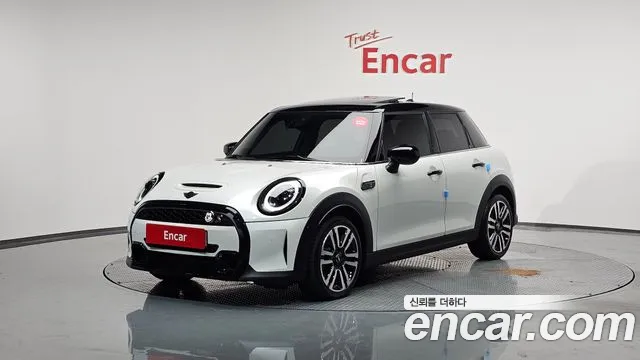 Mini COOPER 2024