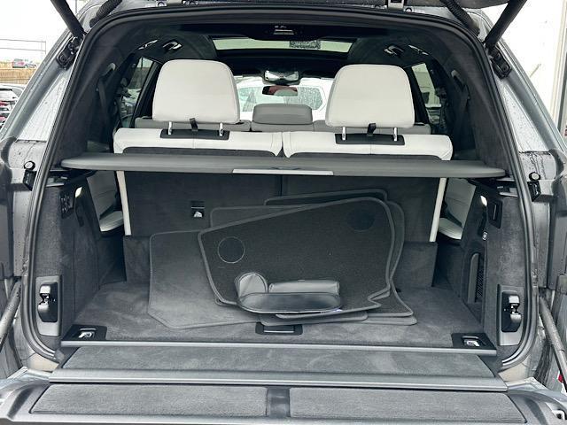 BMW X7 2024