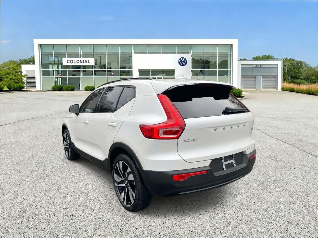 Volvo XC40 2024