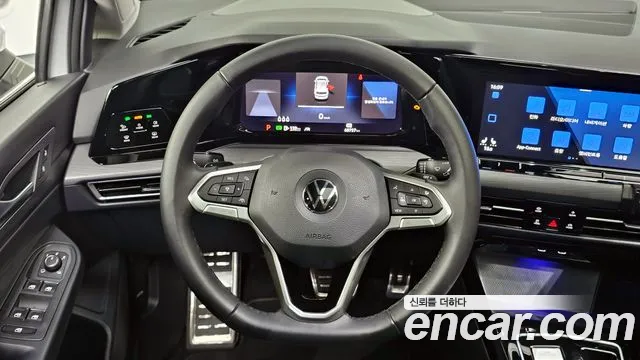 Volkswagen Golf 2023