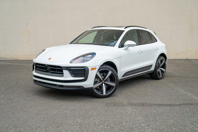 Porsche Macan 2025