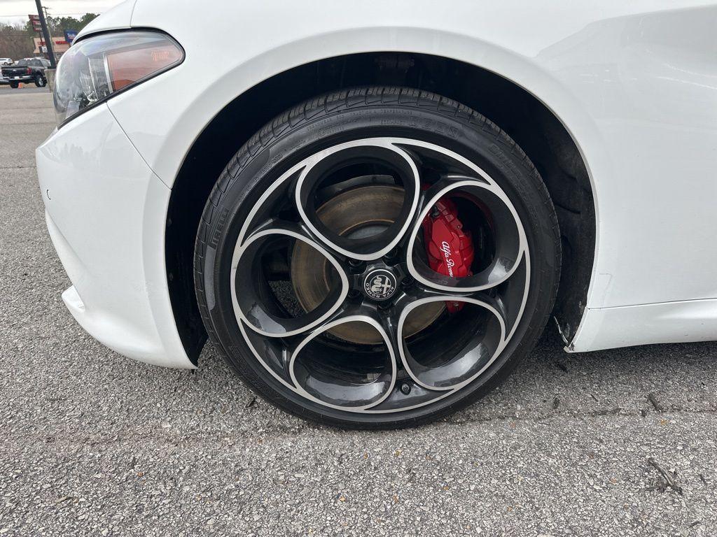 Alfa Romeo Giulia 2024