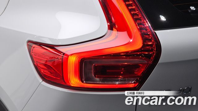 Volvo XC40 2021