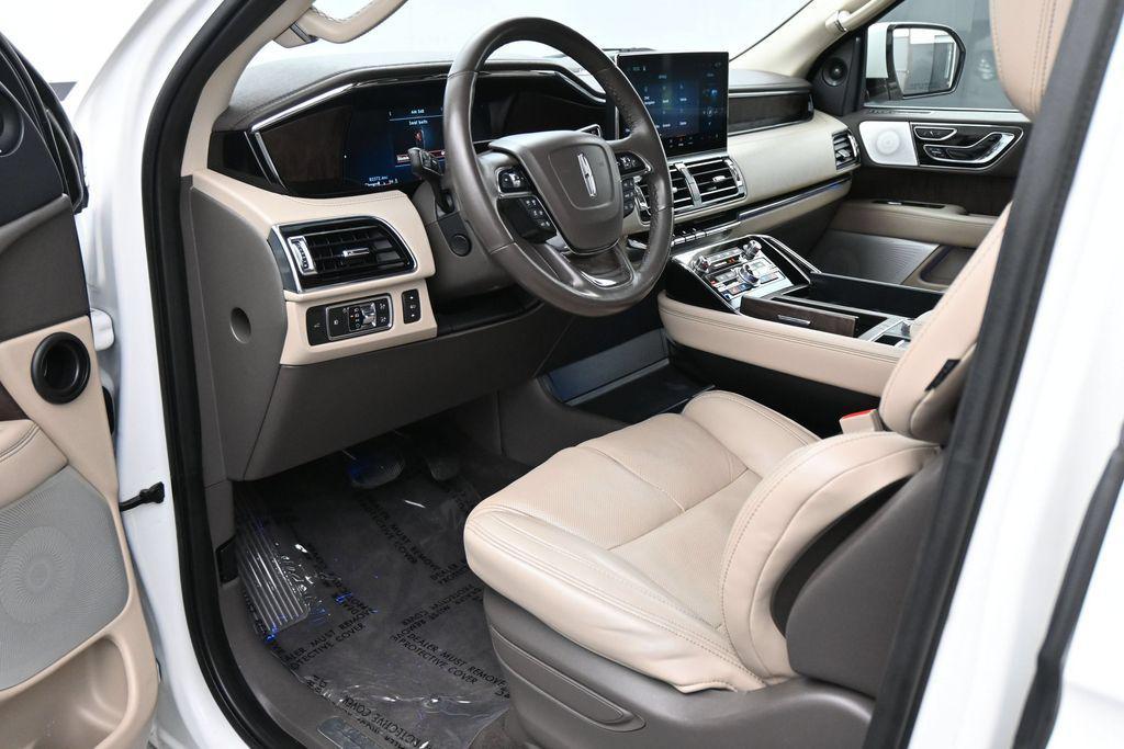 Lincoln Navigator 2022