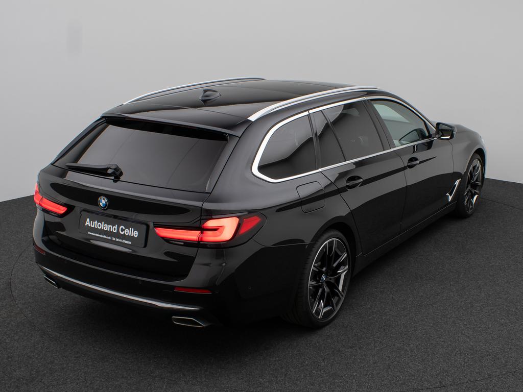 BMW 520 2023