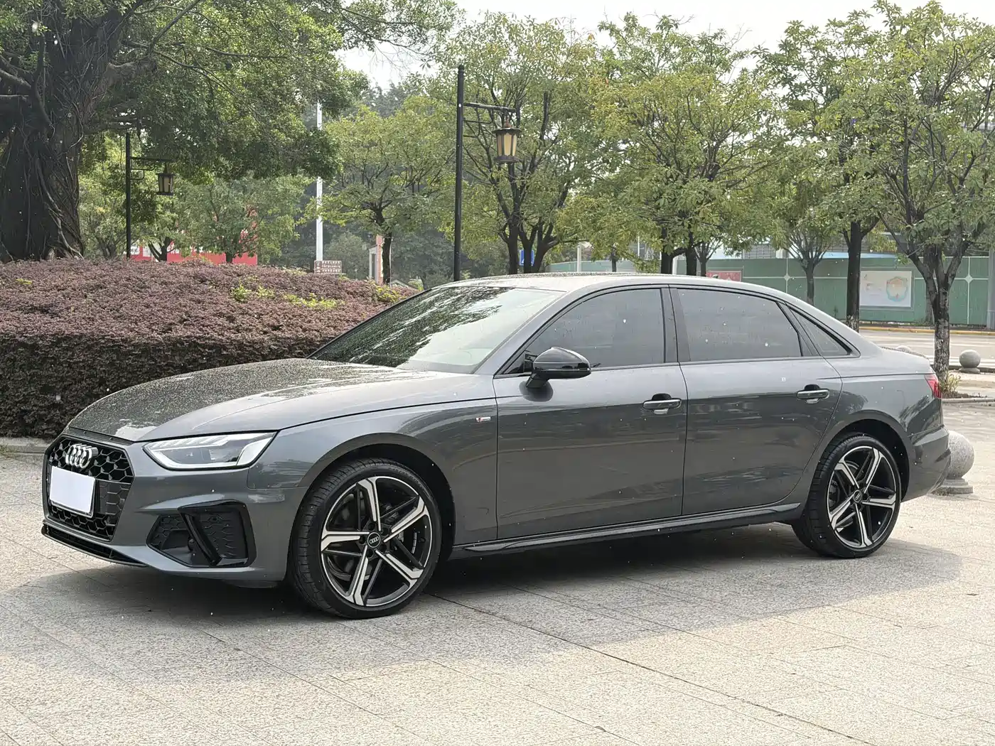 Audi A4 2025