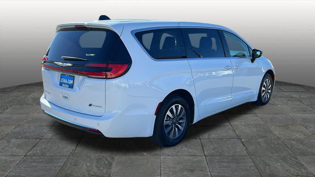 Chrysler Pacifica 2024