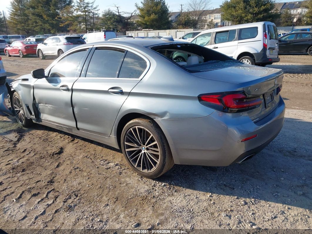 BMW 540 2022