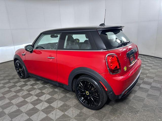 Mini Hardtop 2024