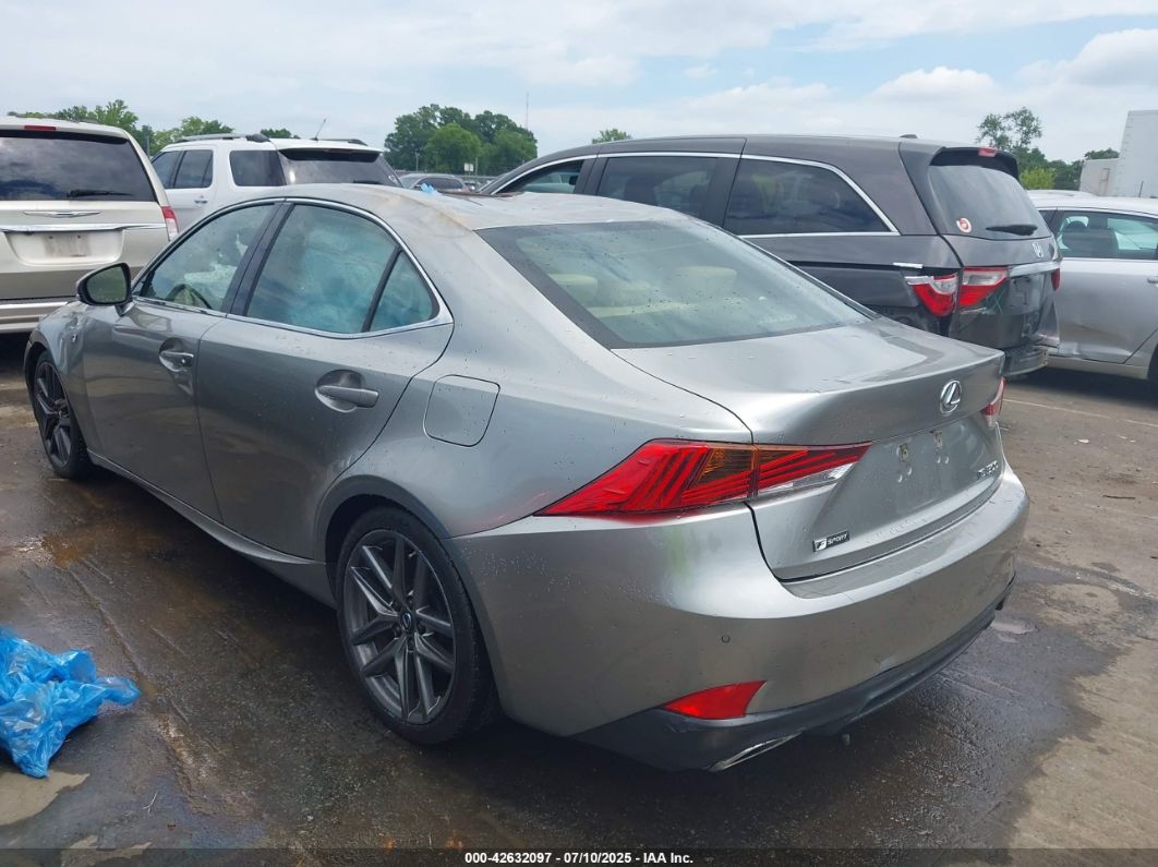 Lexus IS 300 2020