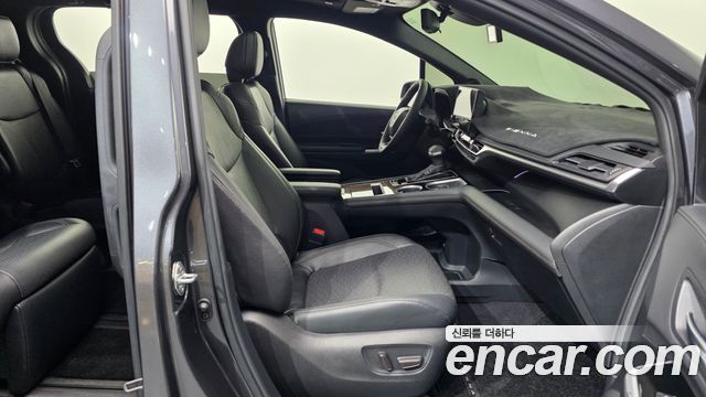 Toyota Sienna 2025