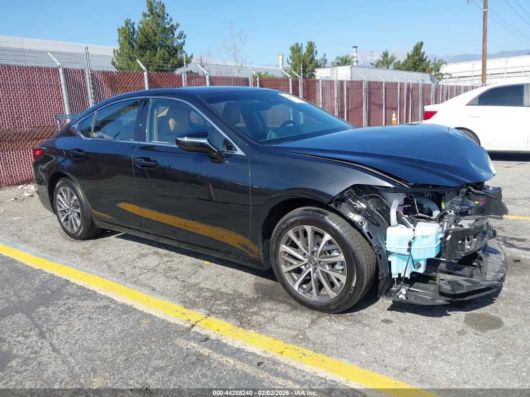Lexus ES 2024