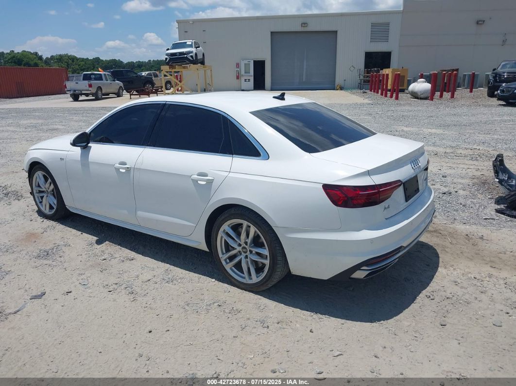 Audi A4 2022
