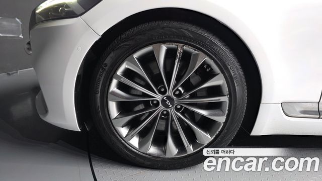 Kia K9 2022