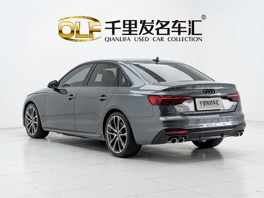 Audi S4 2024