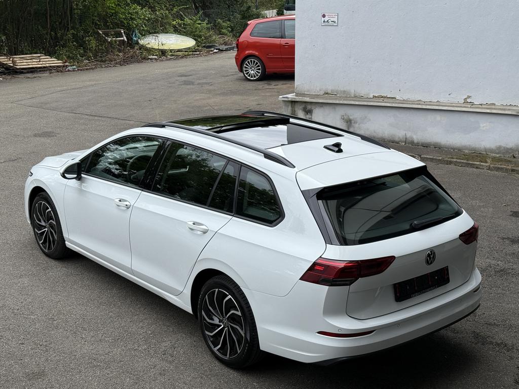 Volkswagen Golf 2022