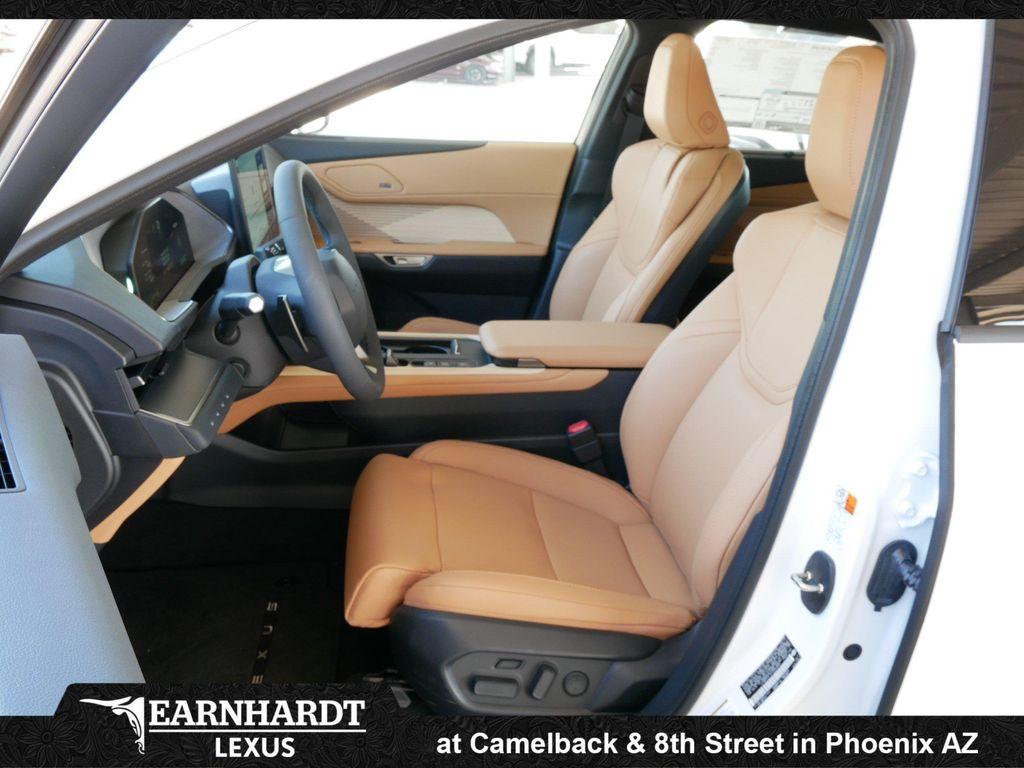Lexus ES 2026