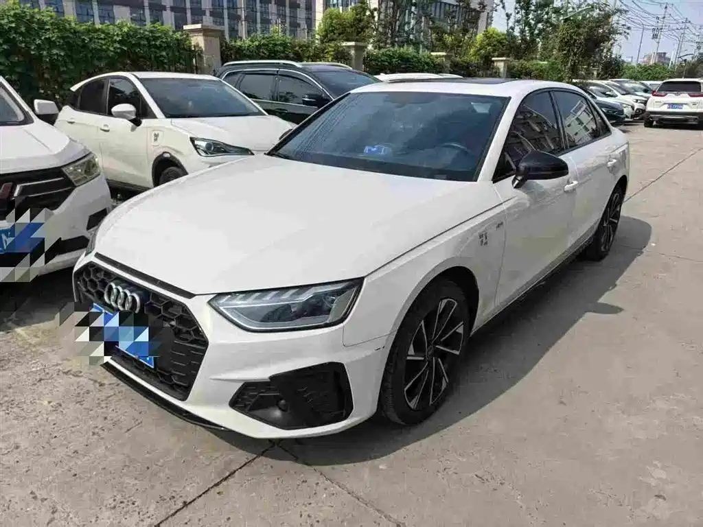 Audi A4 2023