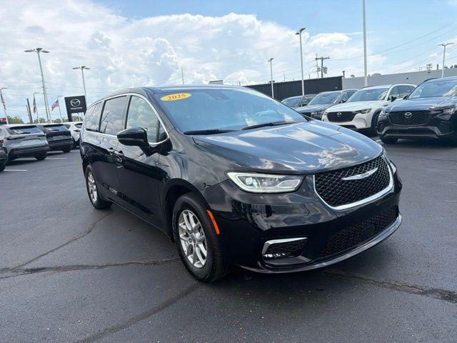 Chrysler Pacifica 2025