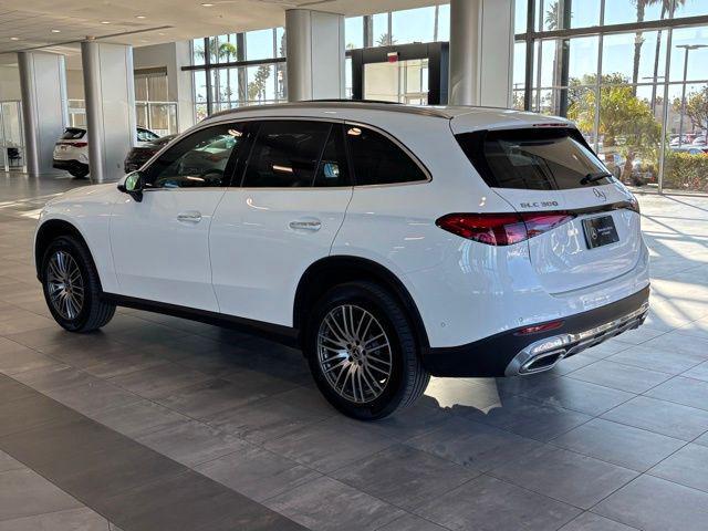 Mercedes-Benz GLC 300 2026
