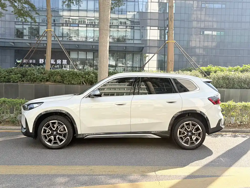 BMW X1 2023