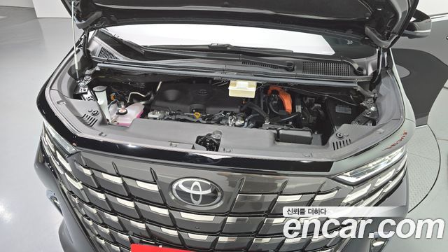 Toyota Alphard 2025