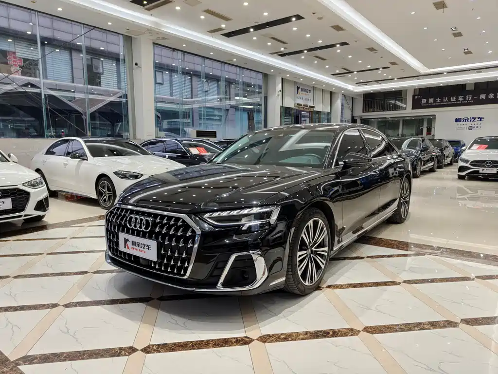 Audi A8 2023