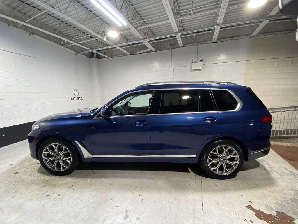 BMW X7 2021