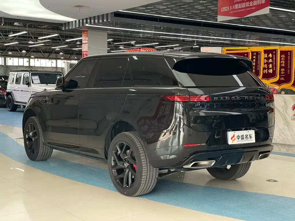 Land Rover Range Rover Sport 2024