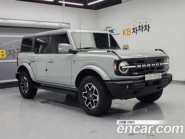 Ford Bronco 2022