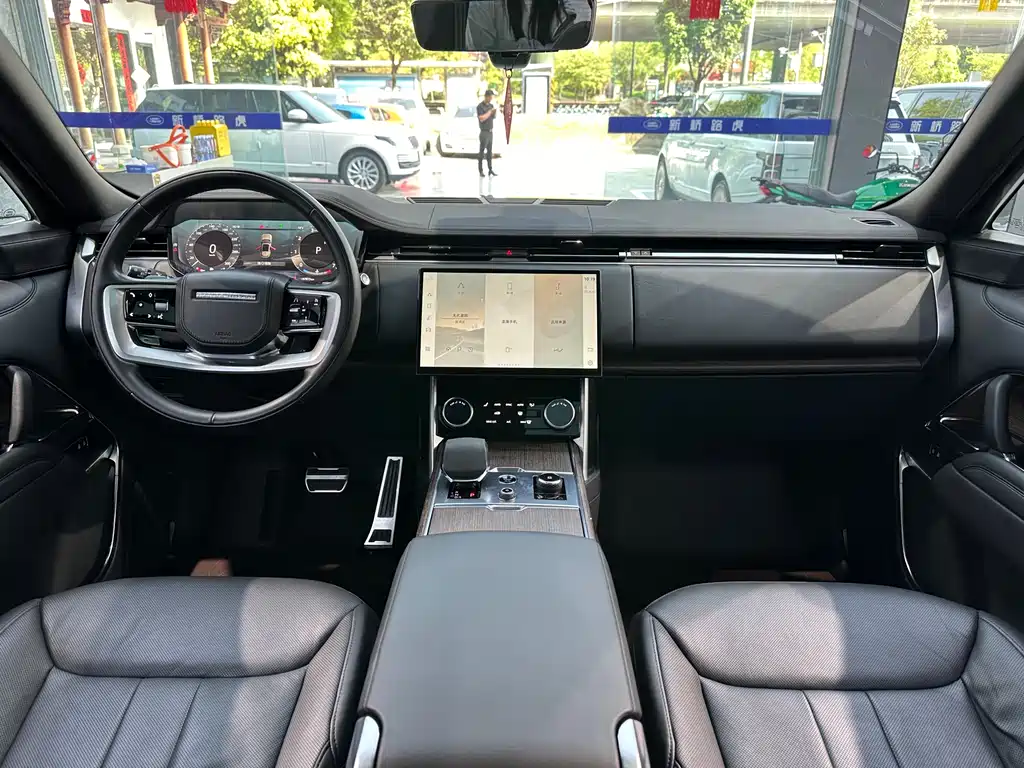 Land Rover Range Rover 2023