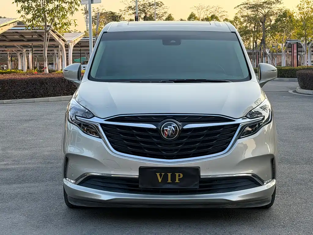 Buick GL8 2021
