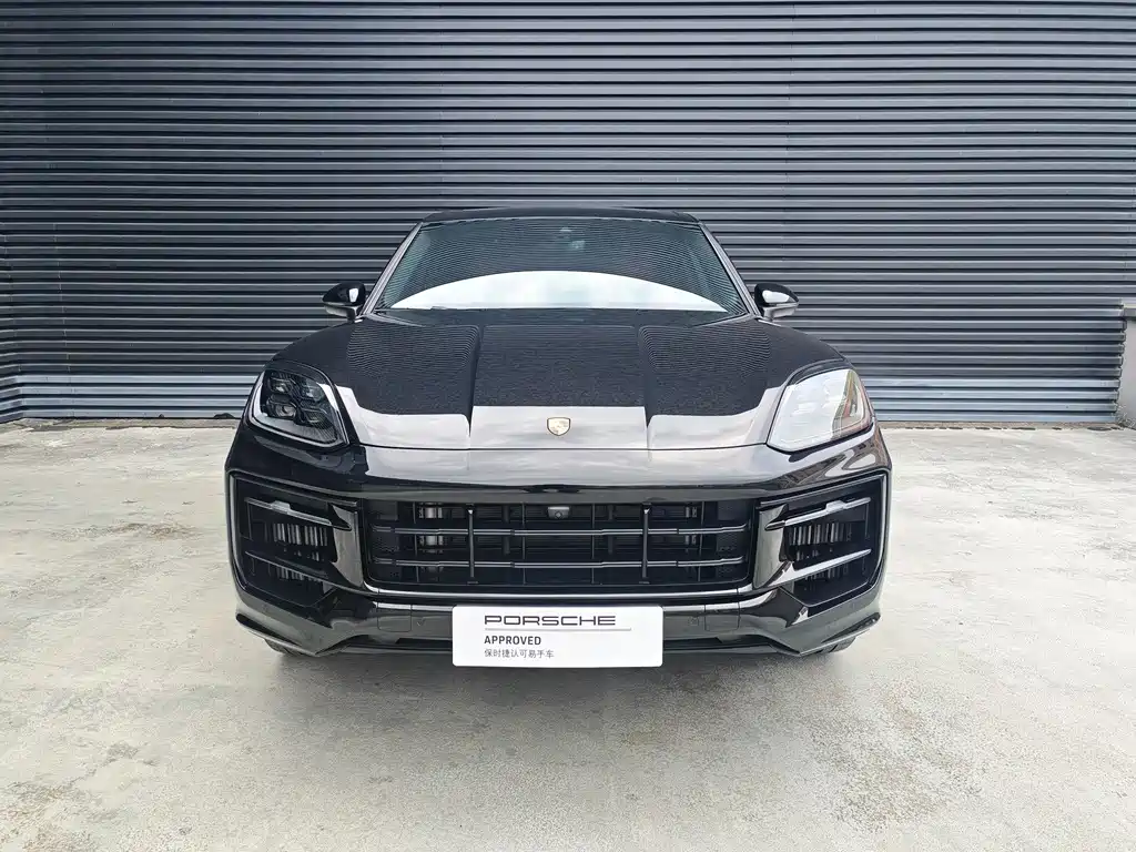 Porsche Cayenne 2025