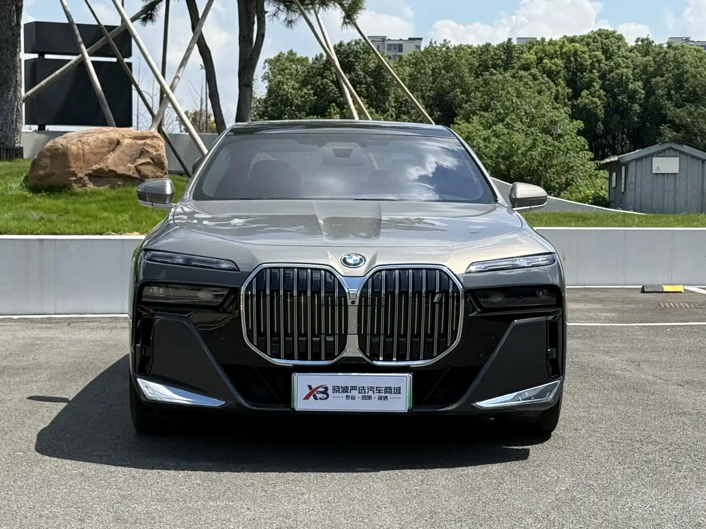 BMW i7 2024
