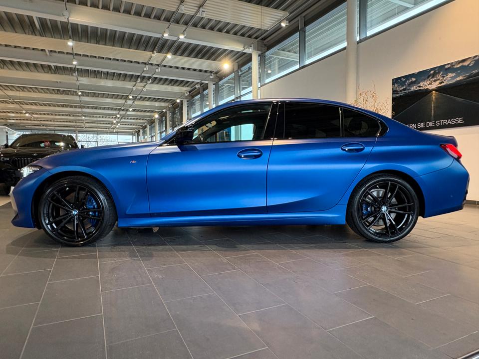 BMW 320 2024