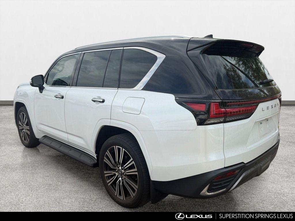 Lexus LX 600 2024