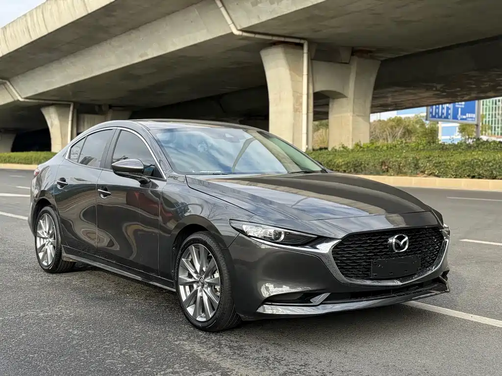 Mazda 3 2024
