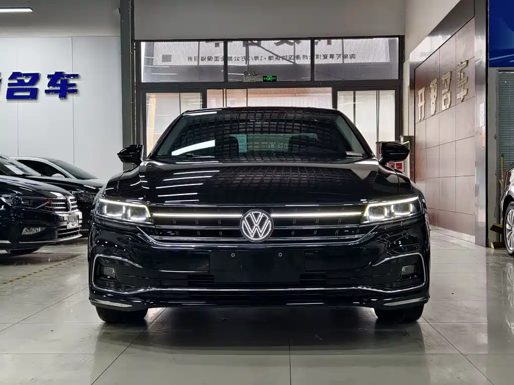 Volkswagen Phideon 2021