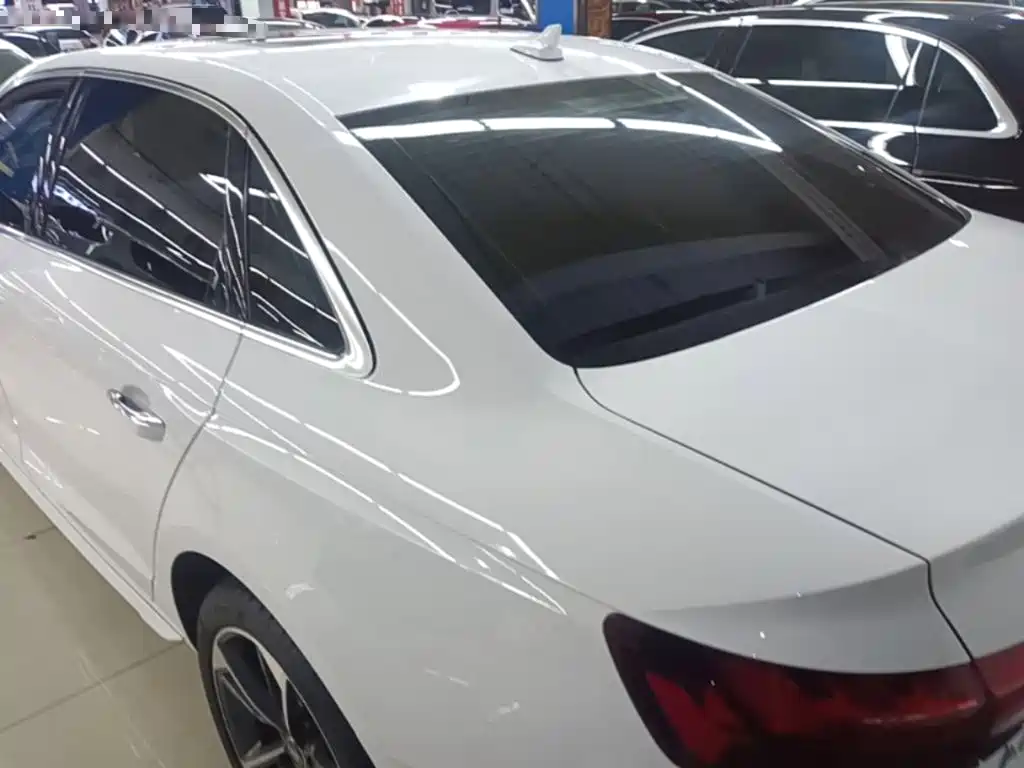 Audi A4 2022