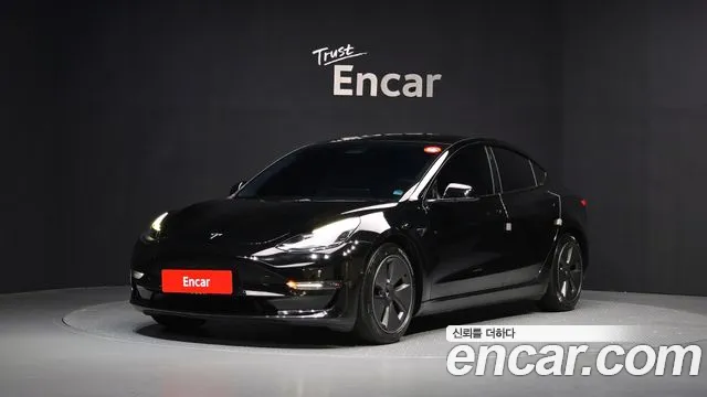 Tesla Model 3 2021