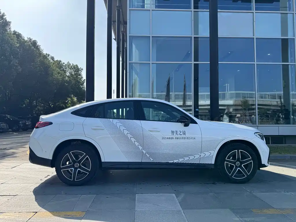 Mercedes-Benz GLC Coupe 2024