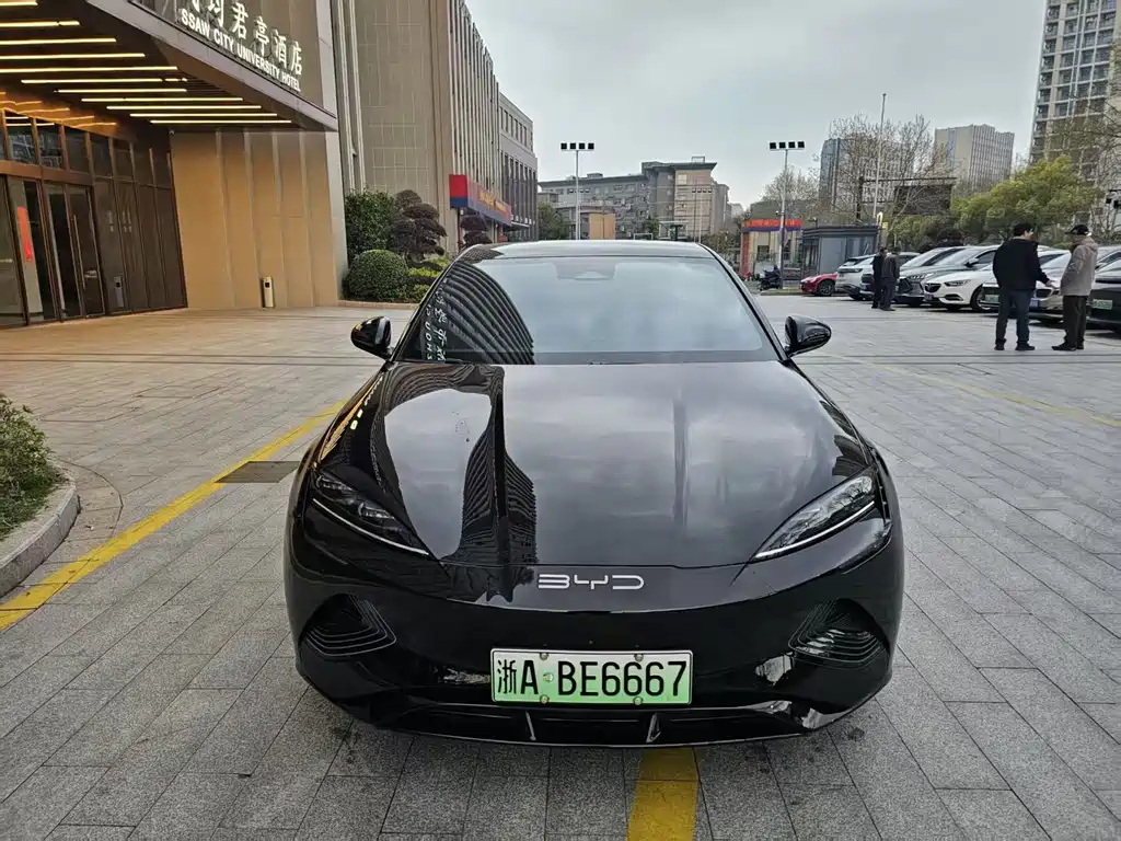 BYD Seal 2023
