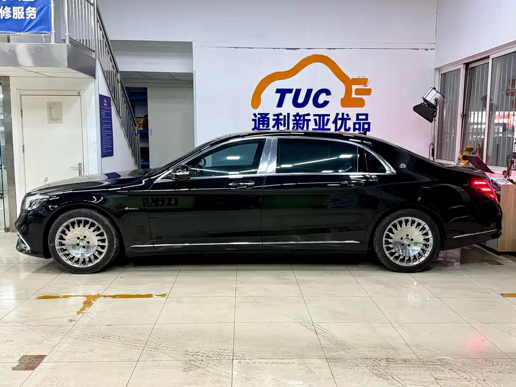 Mercedes-Benz Maybach S-Класс 2020