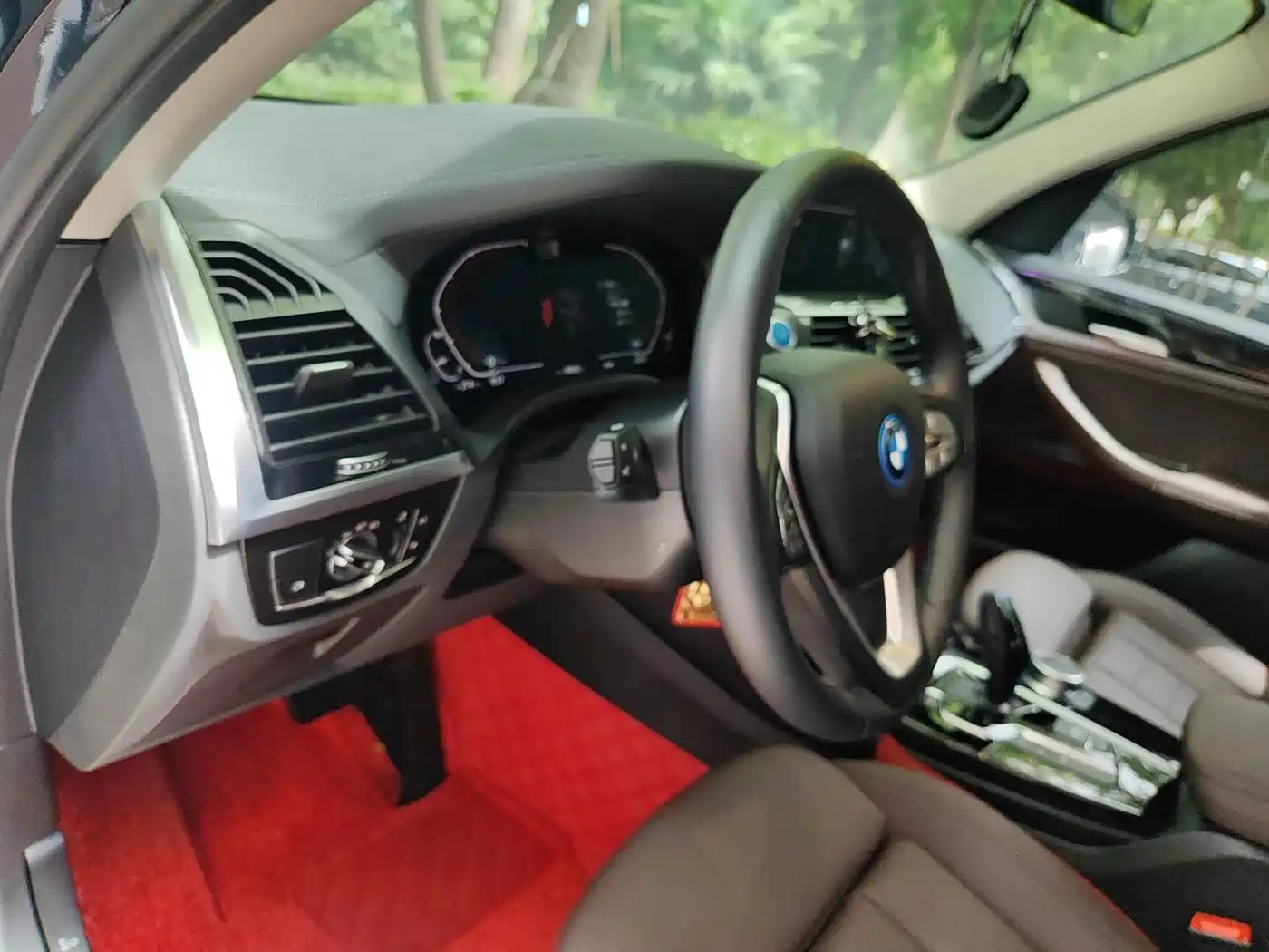 BMW iX3 2021