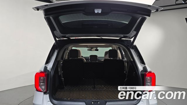 Ford Explorer 2022