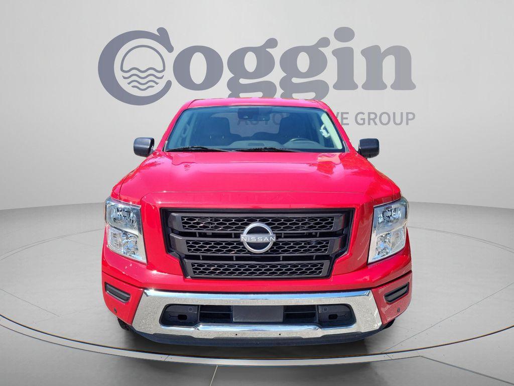 Nissan Titan 2023