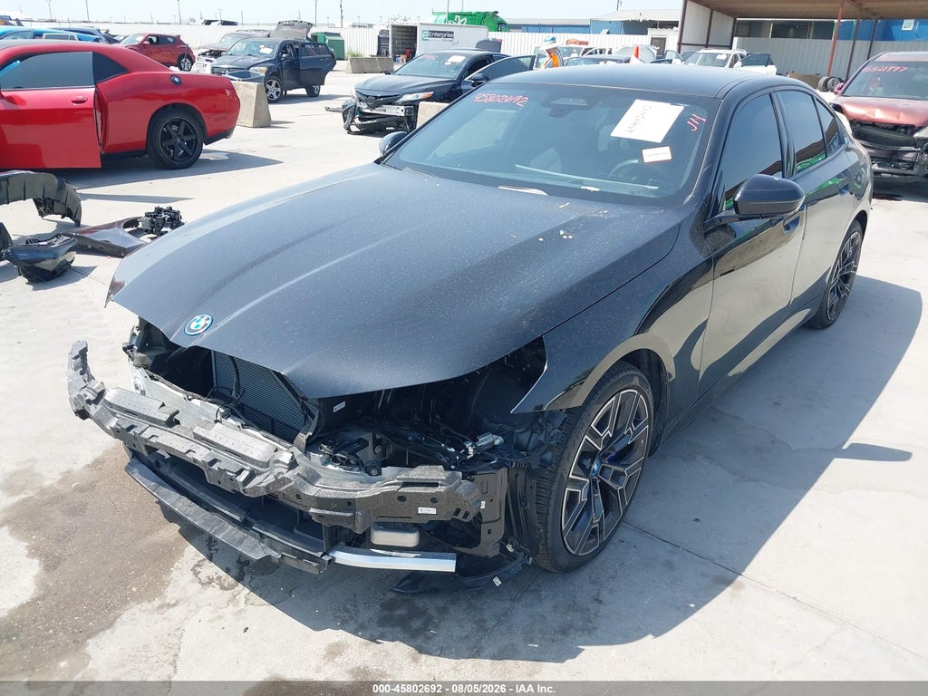 BMW i5 2025